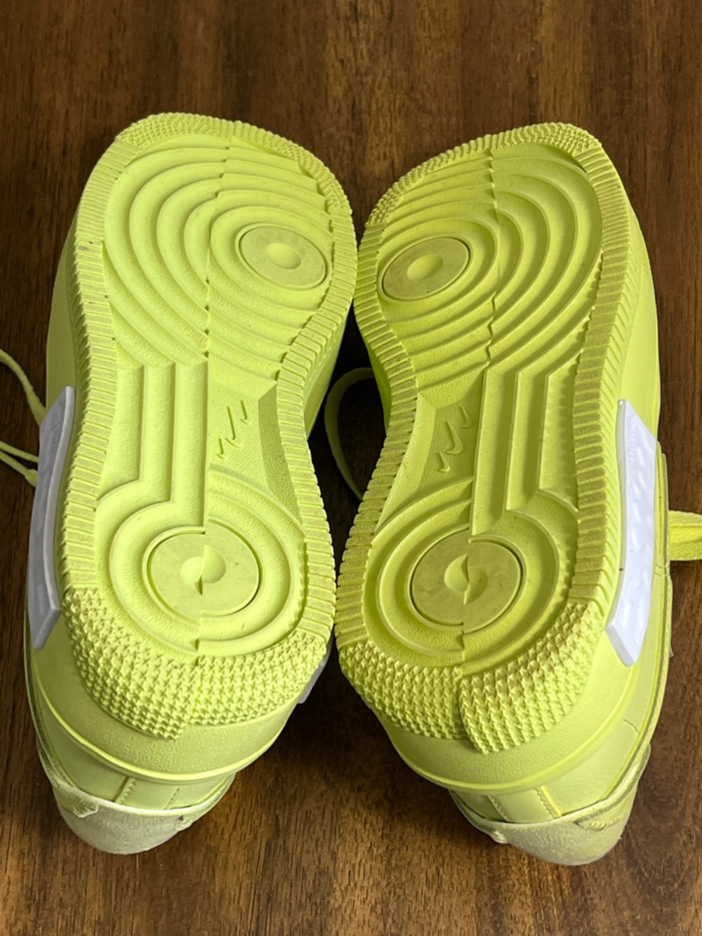Nike Air Force One Fontanka Lime Green Sneakers Womens Size 7.5 DA7024-700 - Picture 14 of 14